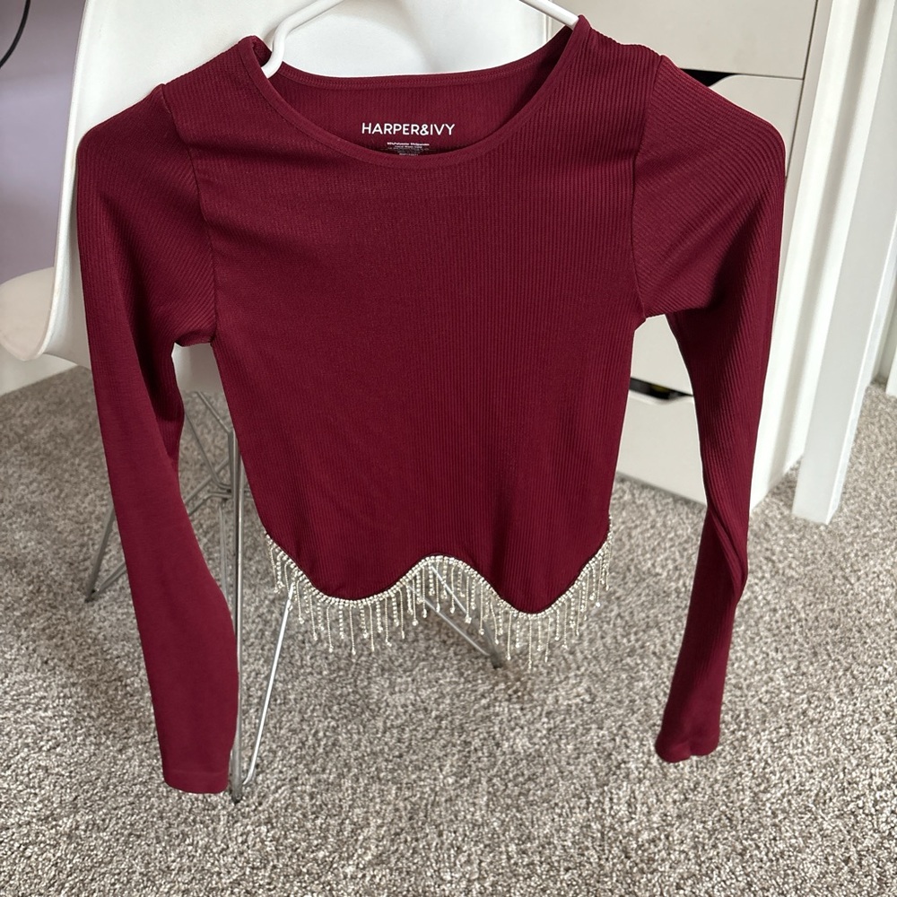 Harper & Ivy Burgundy Long Sleeve Top with Fringe